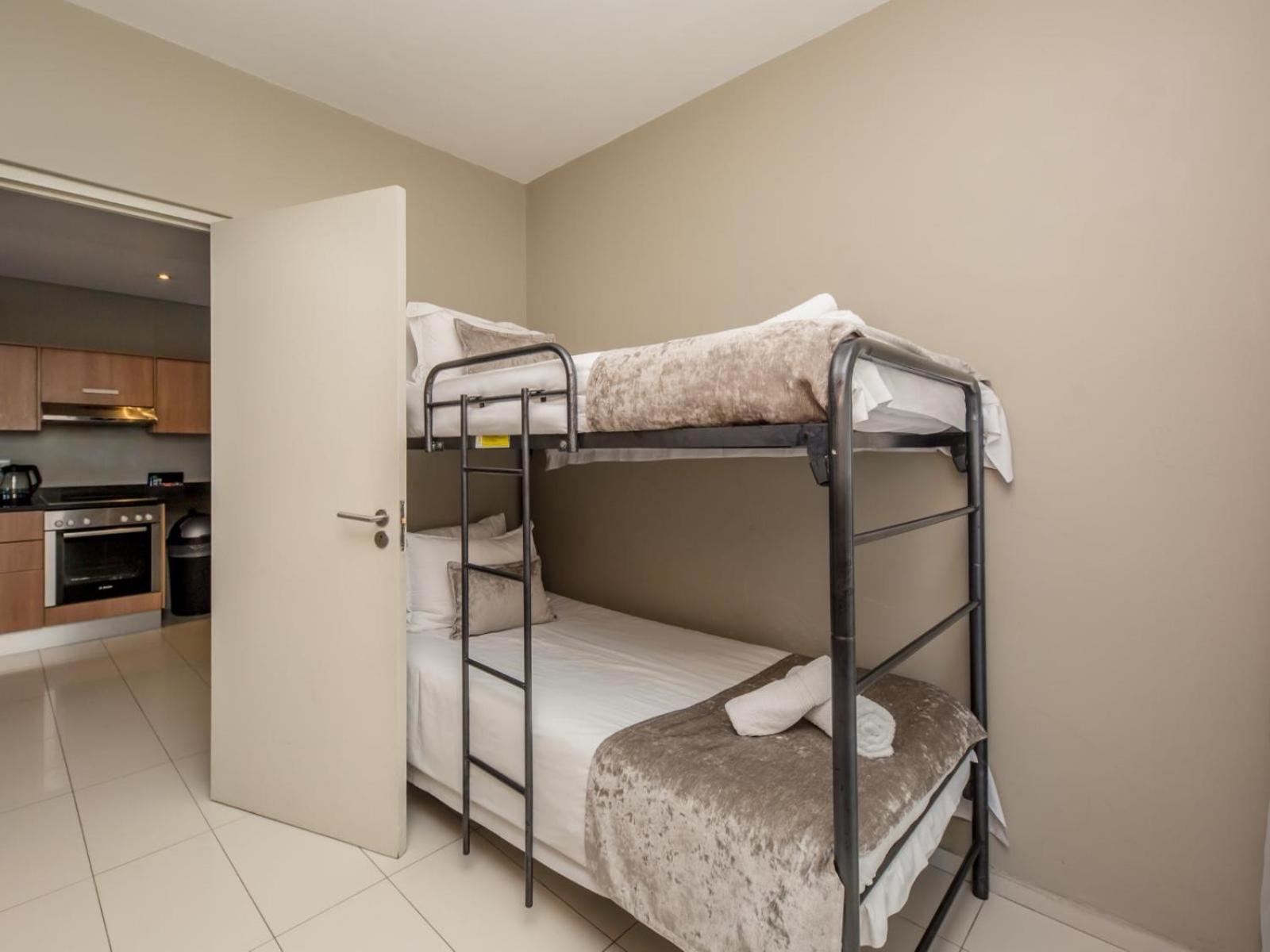 Infinity Self Catering Apartments Bloubergstrand Room photo