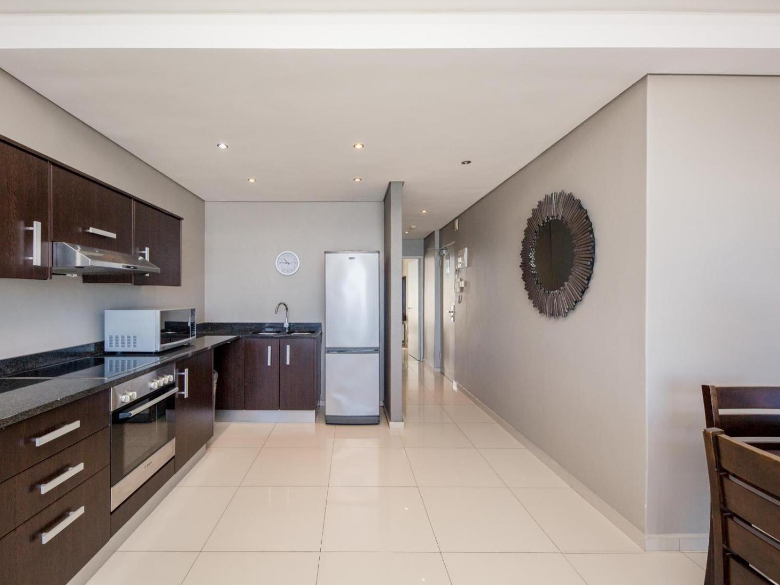 Infinity Self Catering Apartments Bloubergstrand Room photo