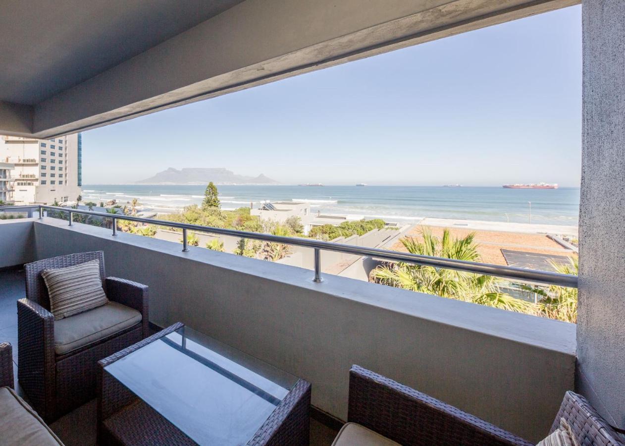 Infinity Self Catering Apartments Bloubergstrand Exterior photo