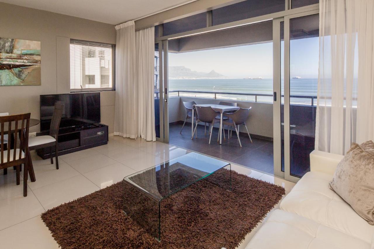 Infinity Self Catering Apartments Bloubergstrand Exterior photo